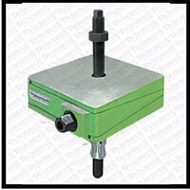 Wedge-DTO-with-heavy-duty-floor-nut-no-insulation-sheet
