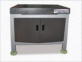 Dynemech-Anti-Vibration-Table-for-laboratory-instruments-VIT267200